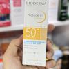 کرم ضد آفتاب و مرطوب کننده بایودرما فوتودرم SPF 50 رنگ روشن مناسب پوست حساس و خشک اصل فرانسه - Bioderma Photoderm Creme SPF 50+ Sunscreen Cream Normal To Dry Sensitive Skin claire light 40ml