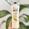 شامپو ضد شوره و ریزش کلیر اصل مخصوص بانوان حجم 300 میل|Clear Shampoo Advanced Anti-Hairfall